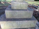 image of grave number 370817